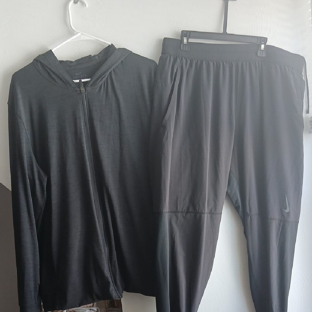 Nike Black Tracksuit Set mans